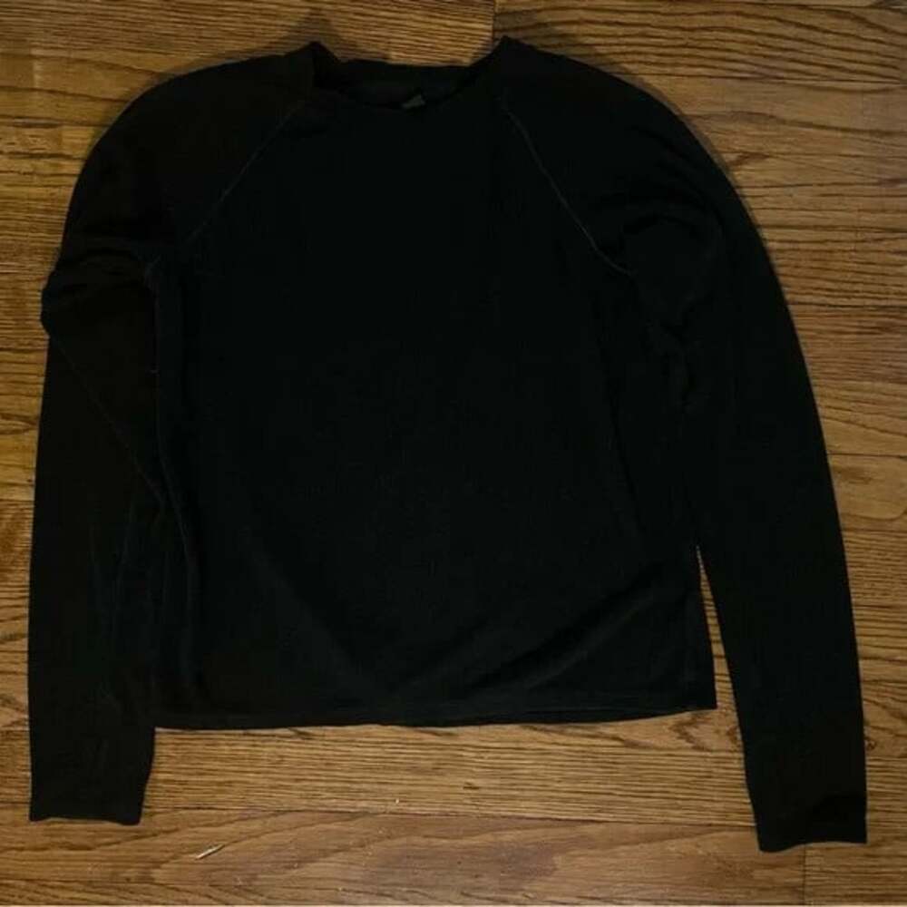 Uniqlo Minimalist Black HEATTECH Fleece Long Sleeve Pullover Thermal Top XSmall